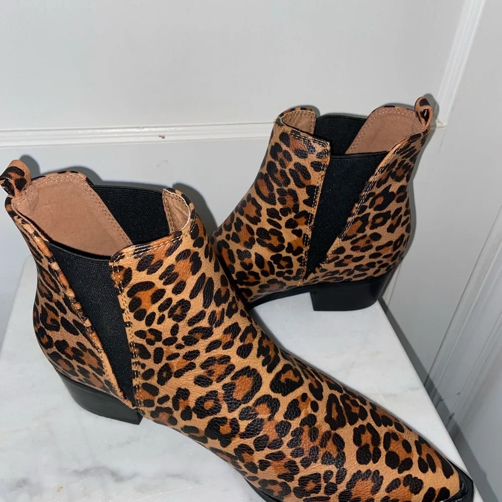 🐆 EXCELLENT CONDITION A RIDER GIRL LEOPARD ANKLE BOOTIE WOMENS SIZE 8 - Picture 2 of 11